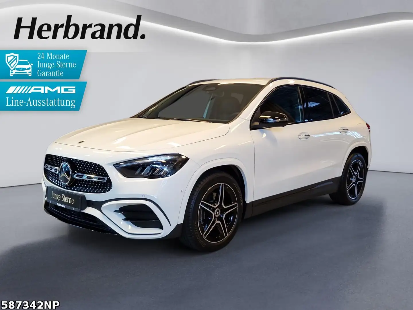 Mercedes-Benz GLA 180 AMG Blanc - 1