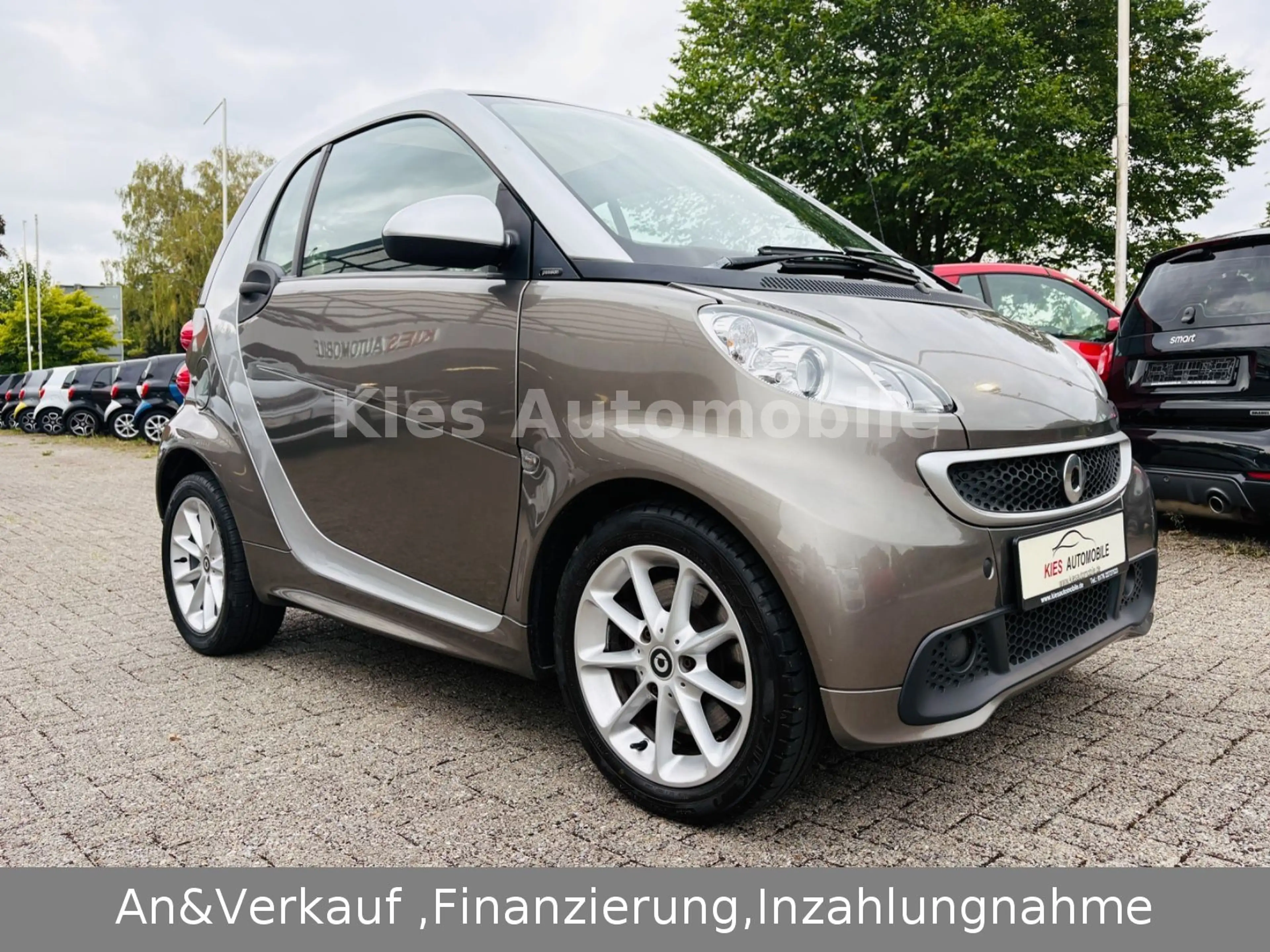 smart forTwo Passion AUTOM/SERVO/SITZH/KLIMA/PANO/TÜV — photo 2