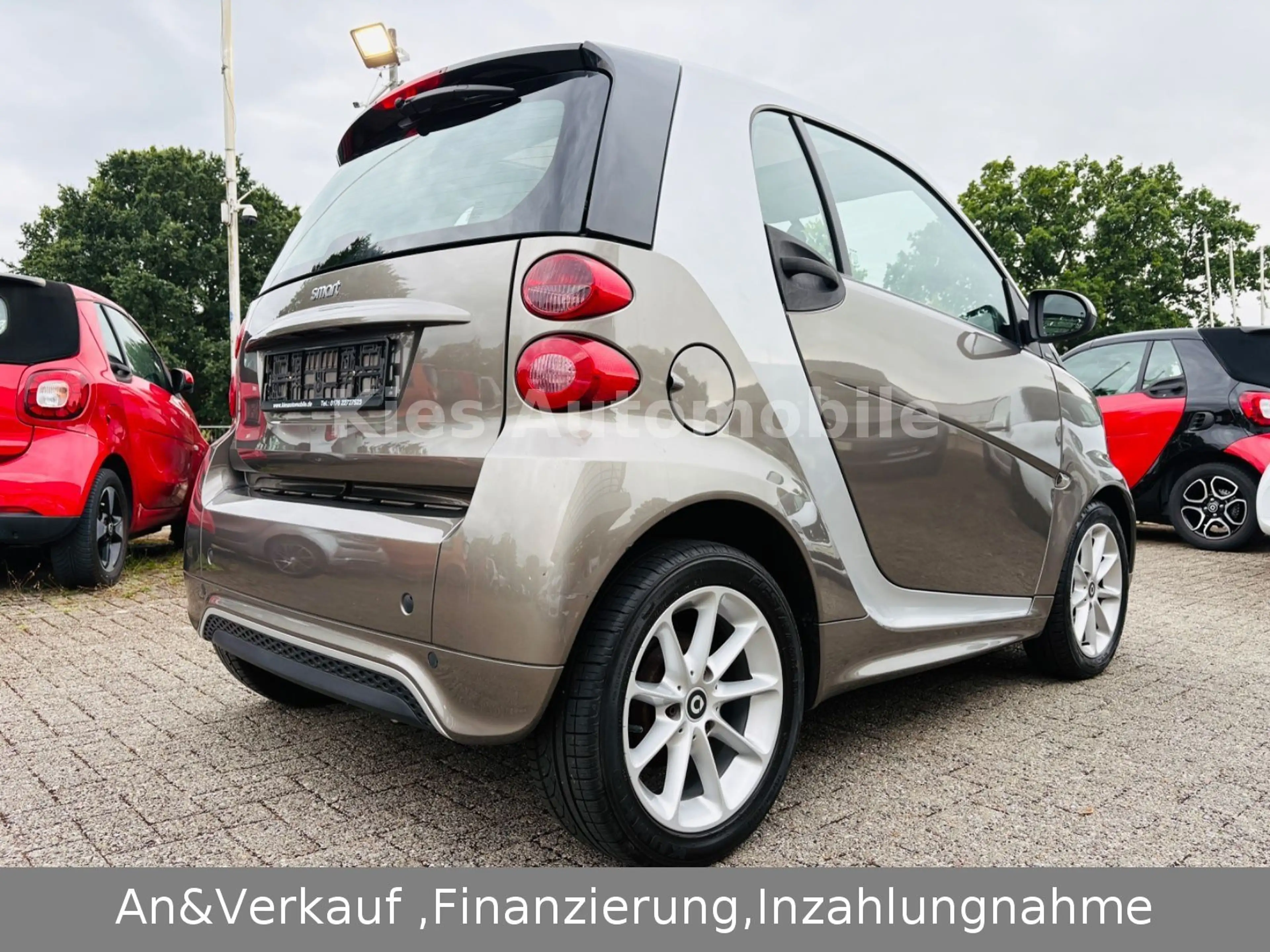 smart forTwo Passion AUTOM/SERVO/SITZH/KLIMA/PANO/TÜV — photo 5