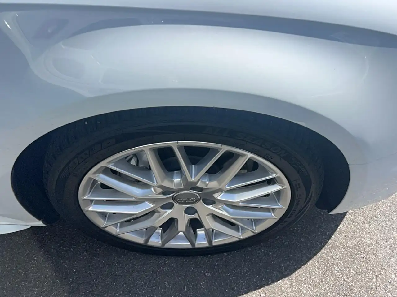 Audi A4 снимка Audi A4