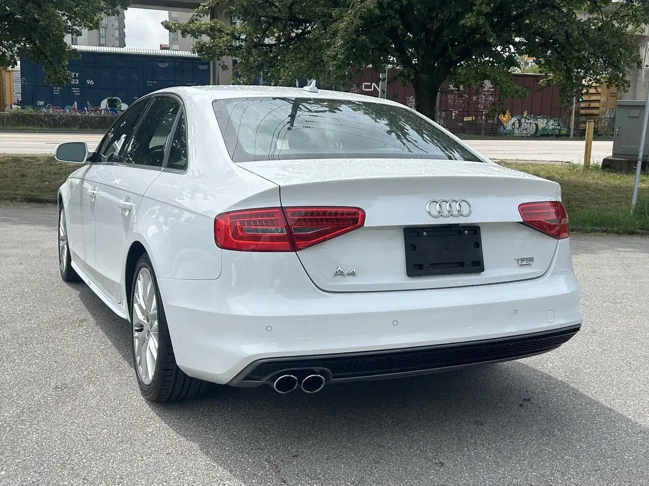 Audi A4 снимка Audi A4