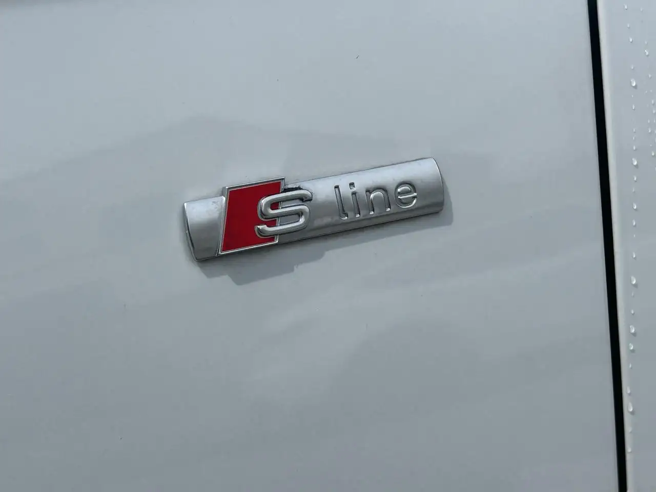 Audi A4 снимка Audi A4