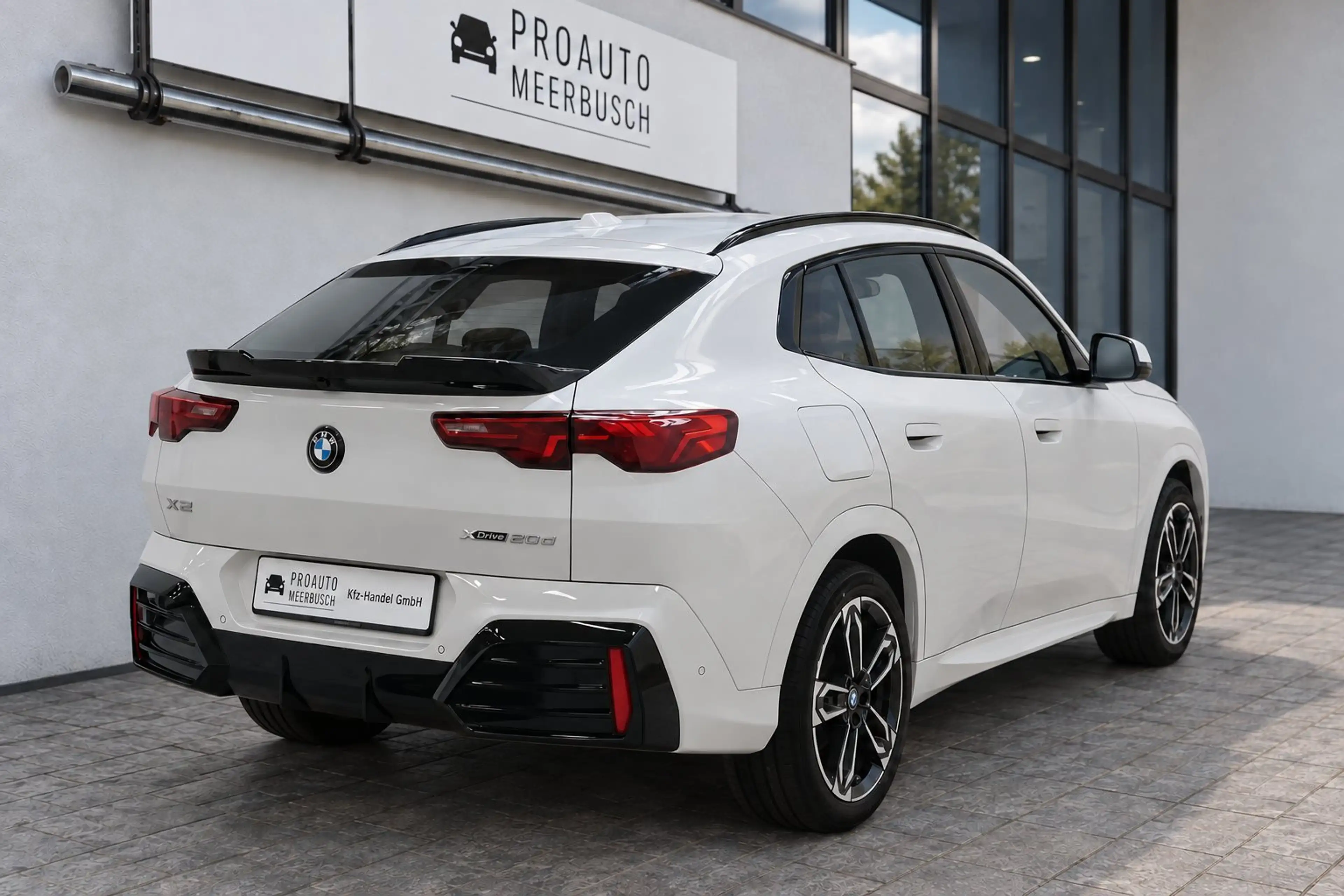 BMW X2 20d xDrive M Sport PRO MASSAGE/MMRY/AHK/HUD — photo 2