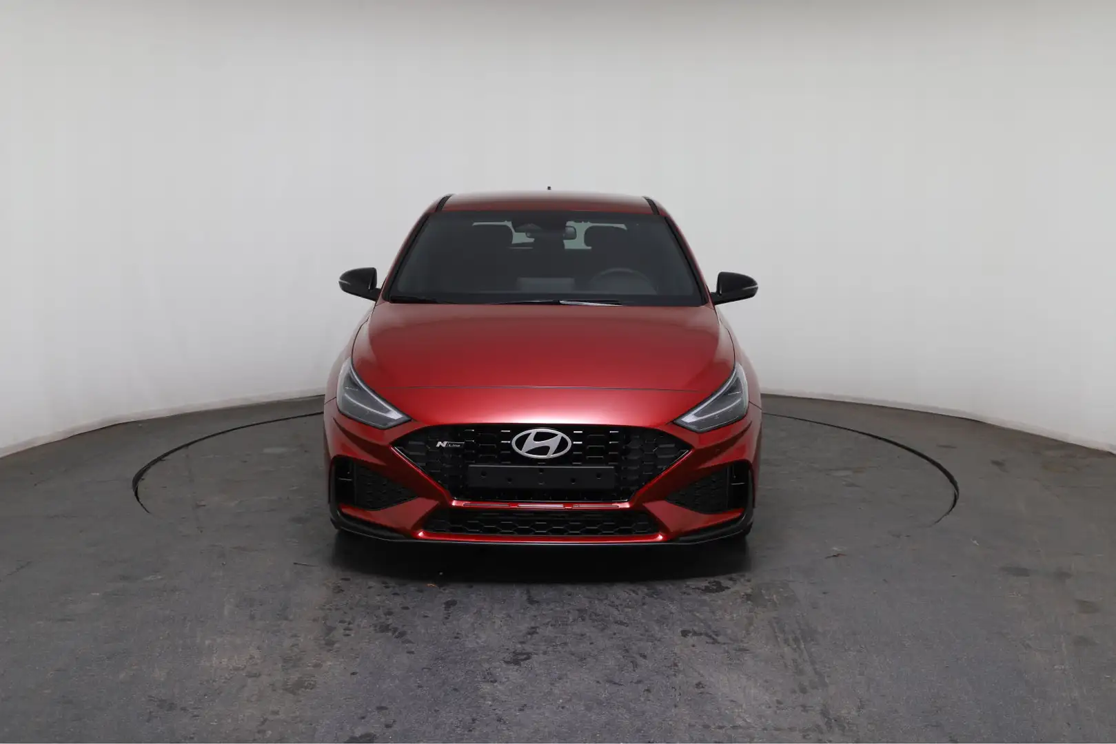 Hyundai i30 HB N-Line N-Line 1.5 T-GDI 103kW (140 PS) 7-Gang-DCT Красный - 2