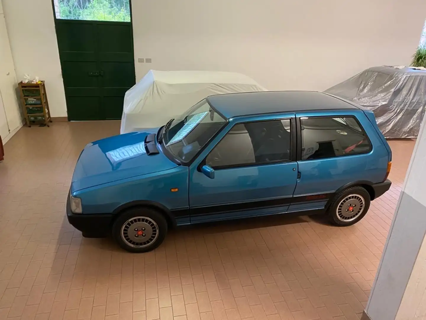 Fiat Uno 3p 1.3t ie Antiskid 105cv - 1