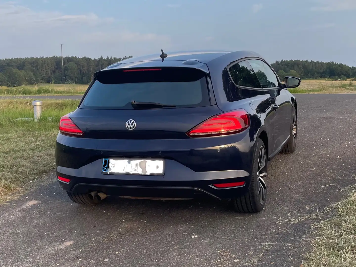 Volkswagen Scirocco Scirocco 1.4 TSI (BlueMotion Technology) Blau - 2