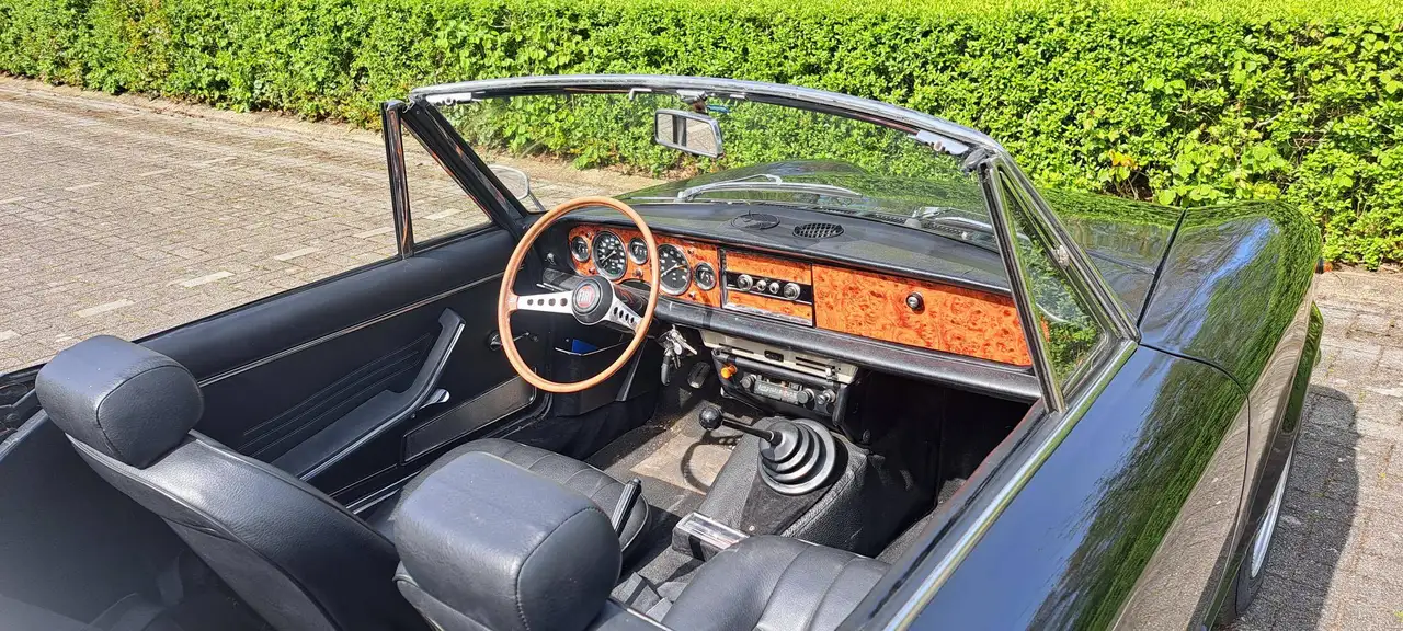Fiat 124 Spider sport, foto 2
