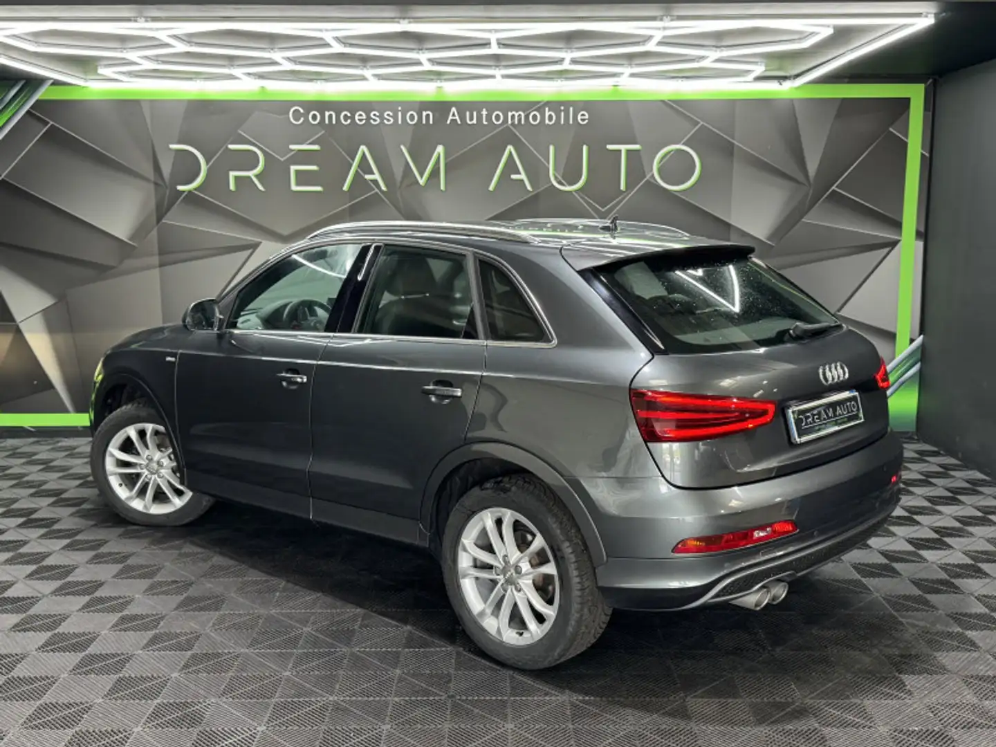 Audi Q3 2.0 TDI 140CH S LINE Gris - 2