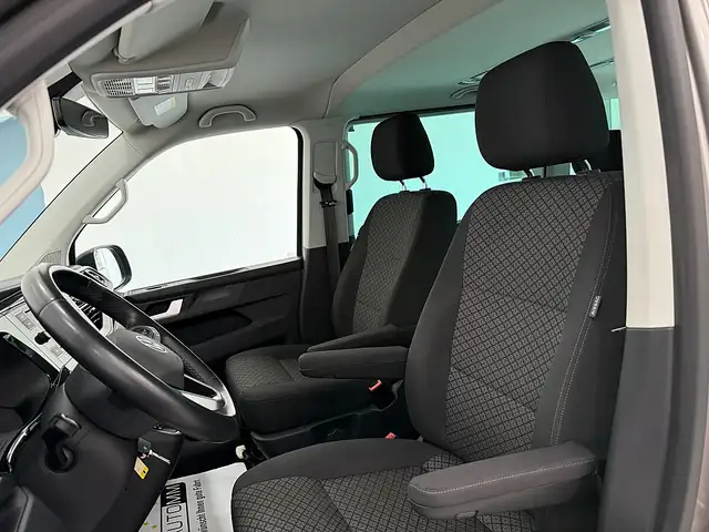 Volkswagen T6.1 Multivan Multivan Trendline 2,0 TDI 4Motion DSG Ansicht 18