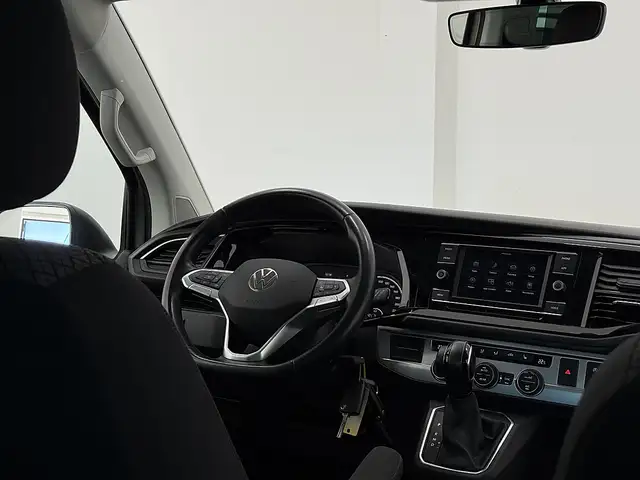 Volkswagen T6.1 Multivan Multivan Trendline 2,0 TDI 4Motion DSG Ansicht 31