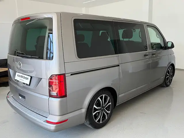 Volkswagen T6.1 Multivan Multivan Trendline 2,0 TDI 4Motion DSG Ansicht 10