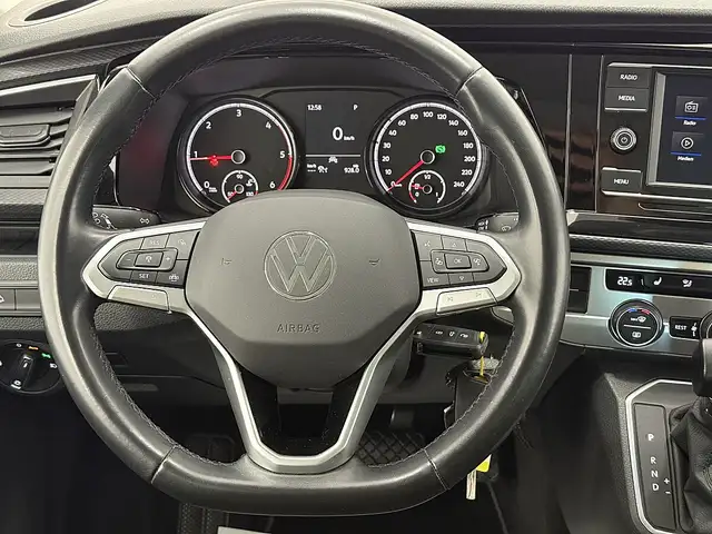 Volkswagen T6.1 Multivan Multivan Trendline 2,0 TDI 4Motion DSG Ansicht 32
