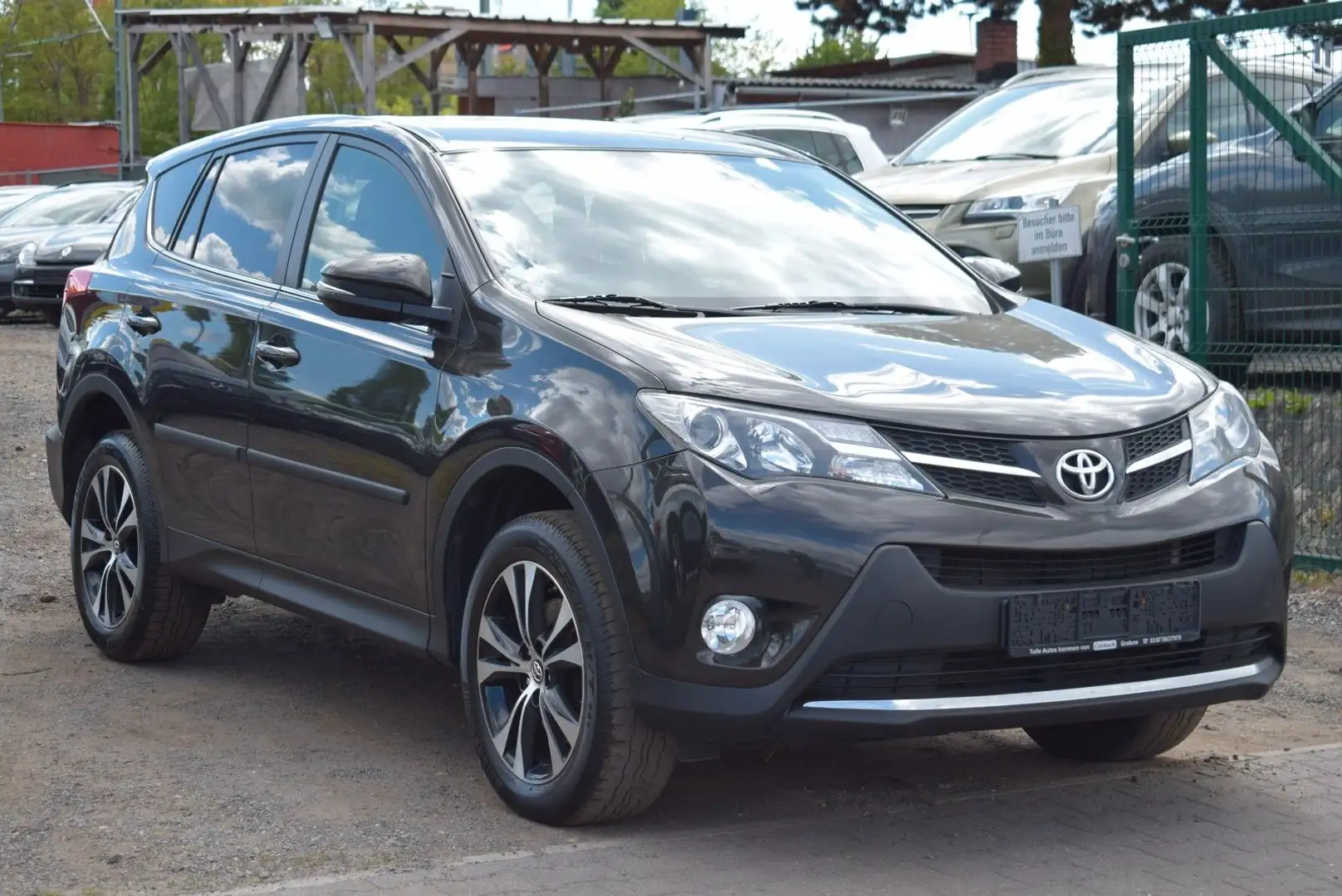 Toyota RAV 4 RAV4 Edition 2014 AWD Top Zustand Maro - 2