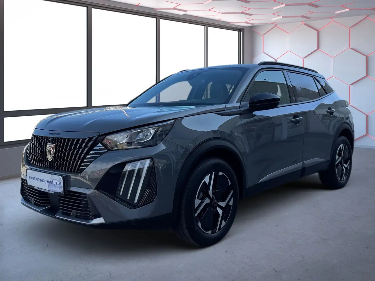 Peugeot 2008 PureTech 130 EAT8 Allure Aut. NP 33.465.- -25% Grau - 1