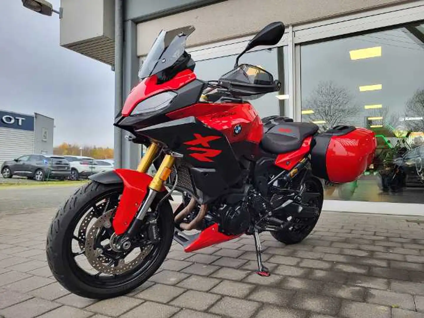 BMW F 900 XR Sport Rot - 1
