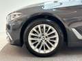 BMW 520 d xDrive Luxury Line *AHK*RFK*PANO*AMBIENTE*LED* Grau - thumbnail 17