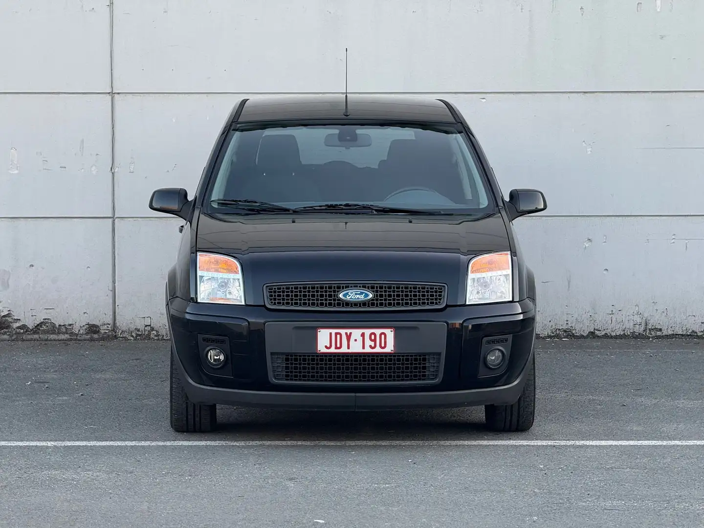 Ford Fusion Fusion 1.4 TDCI Style // 1er Pro Noir - 2