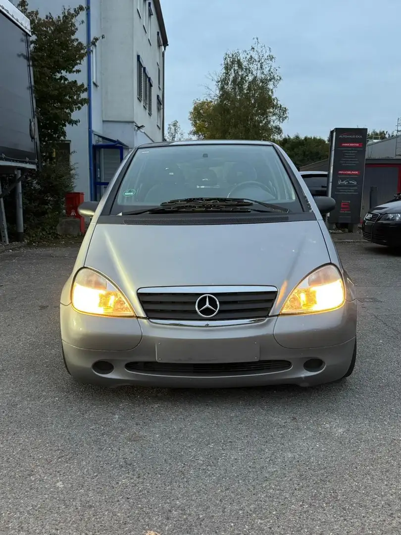 Mercedes-Benz A 160 CLASSIC Grey - 1