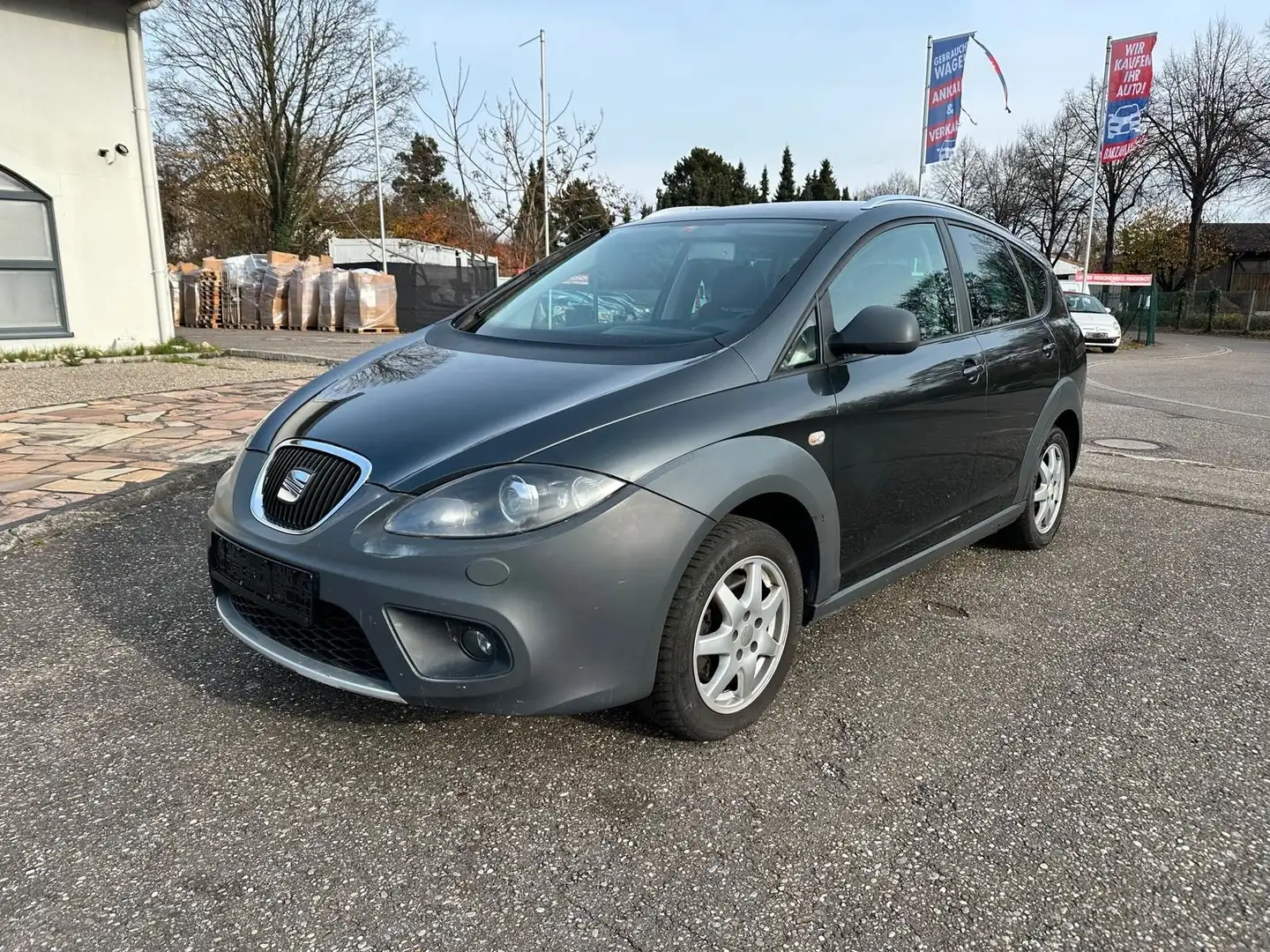 SEAT Altea XL Freetrack/4X4/AUTOMATIK/TÜV NEU/Xenon - 1