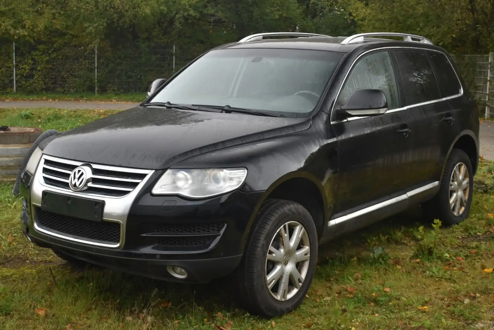 Volkswagen Touareg V6 TDI*Leder! Navi! Standheizung!* Schwarz - 2