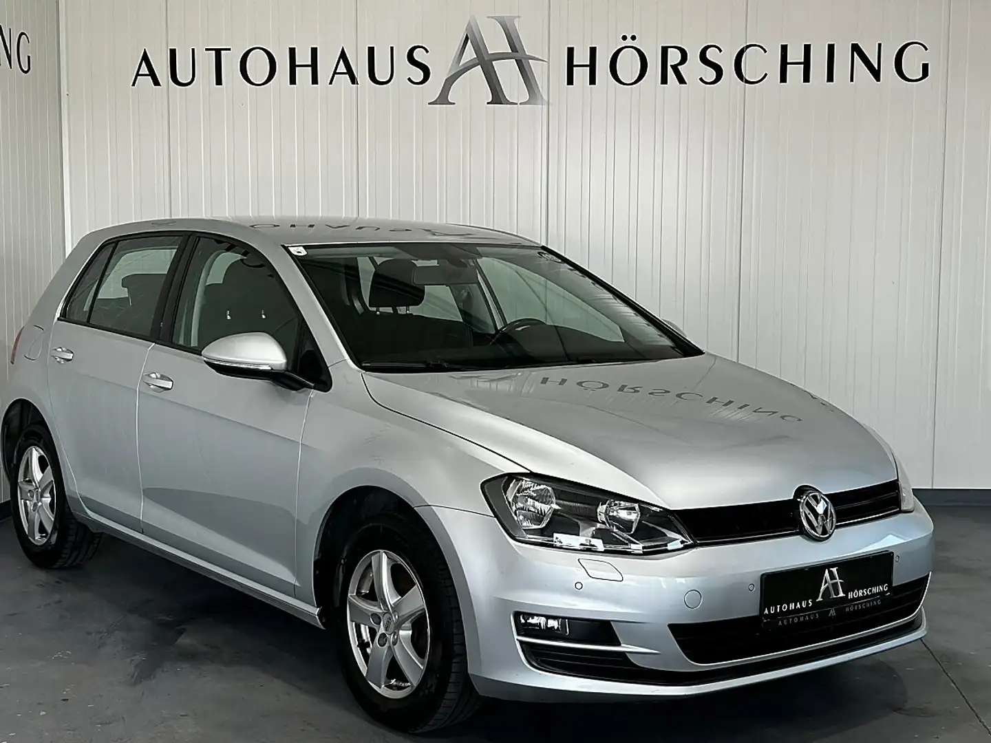 Volkswagen Golf Trendline 1,6 BMT TDI DPF 4Motion //SITZHEIZUNG// Silber - 1