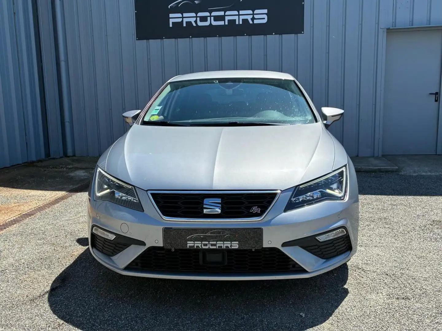 SEAT Leon 2.0 TDI 150 CH DSG 7 FR Gris - 2