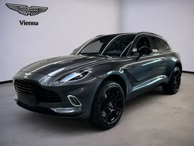 Aston Martin DBX 550 / Xenon Grey / Ö-Erstbesitz /