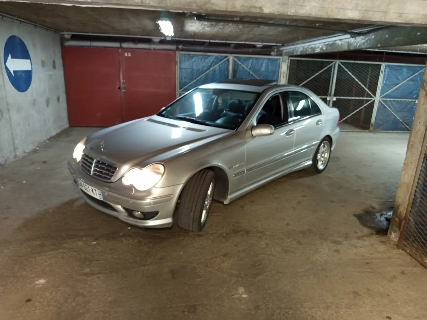 Mercedes-Benz C 32 AMG C32 A - 1