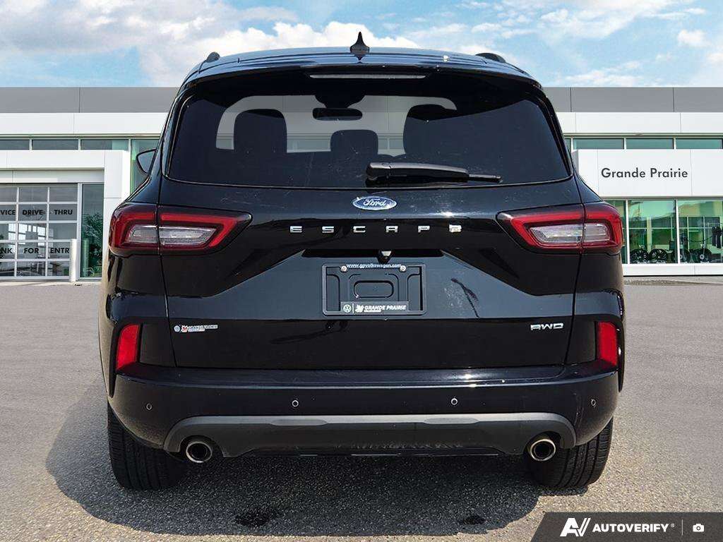 2023 Ford Escape ST-Line | AWD | HEATED SEATS & STEERING WHEEL | RE — снимка 1