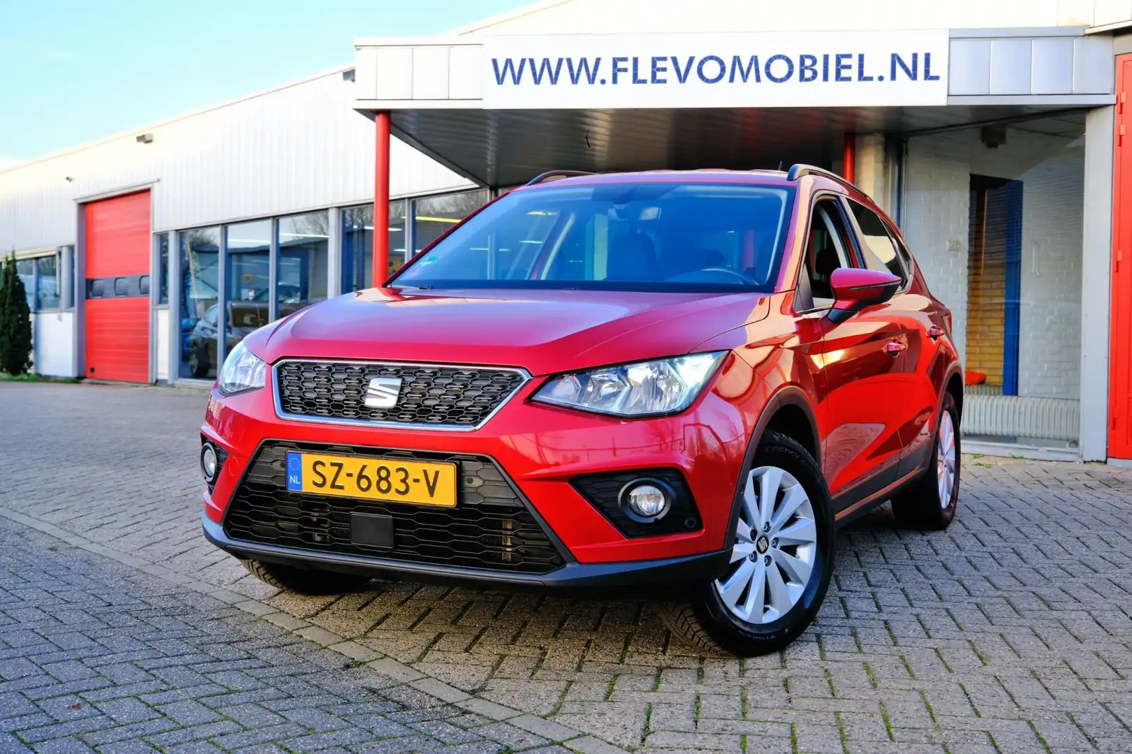 SEAT Arona 1.0 TSI Style Business Intense Navi|Adapt.Cruise|C Rood - 1