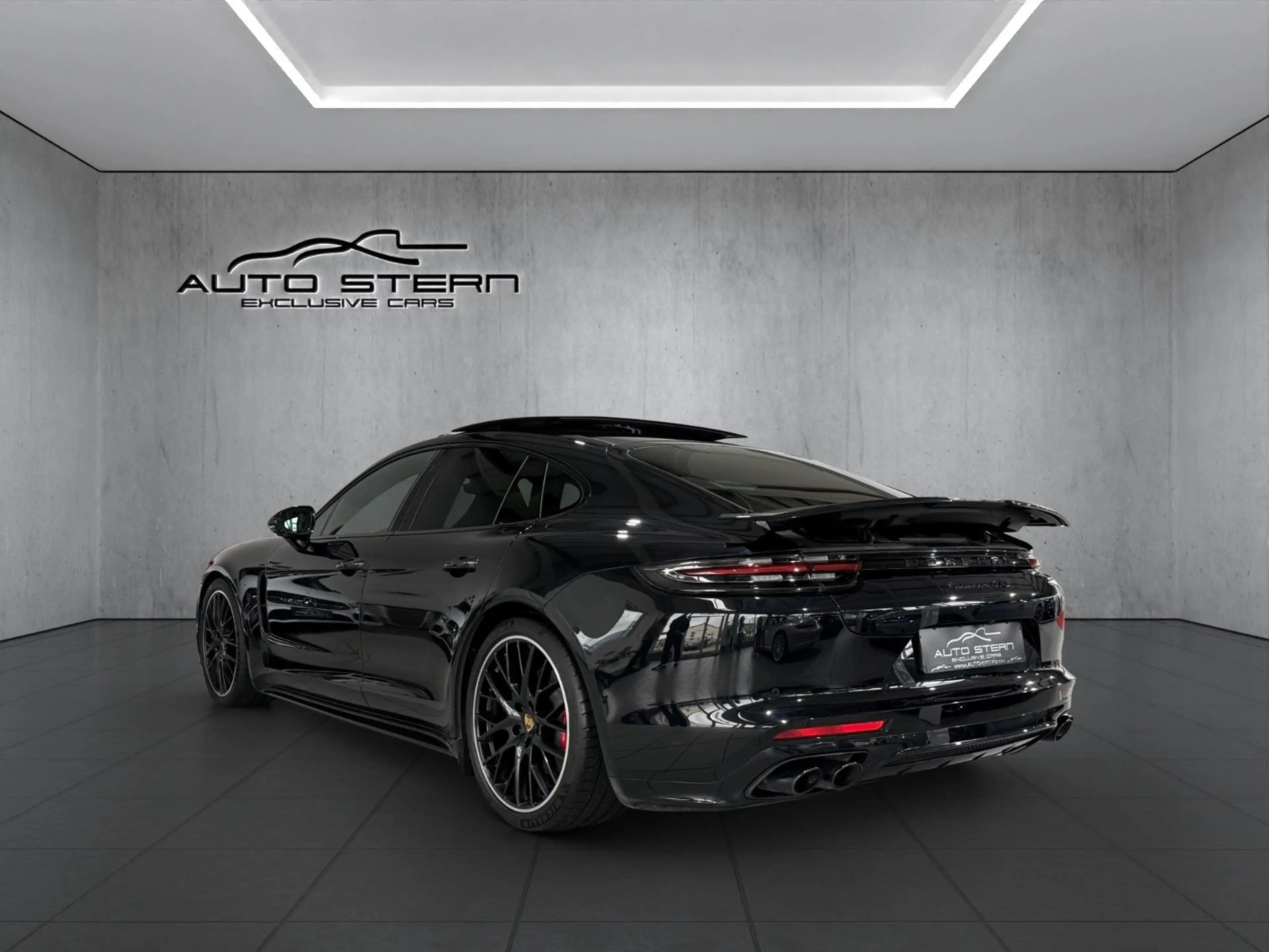 Porsche Panamera GTS PANO SPORTABGAS PDLS+ — photo 3
