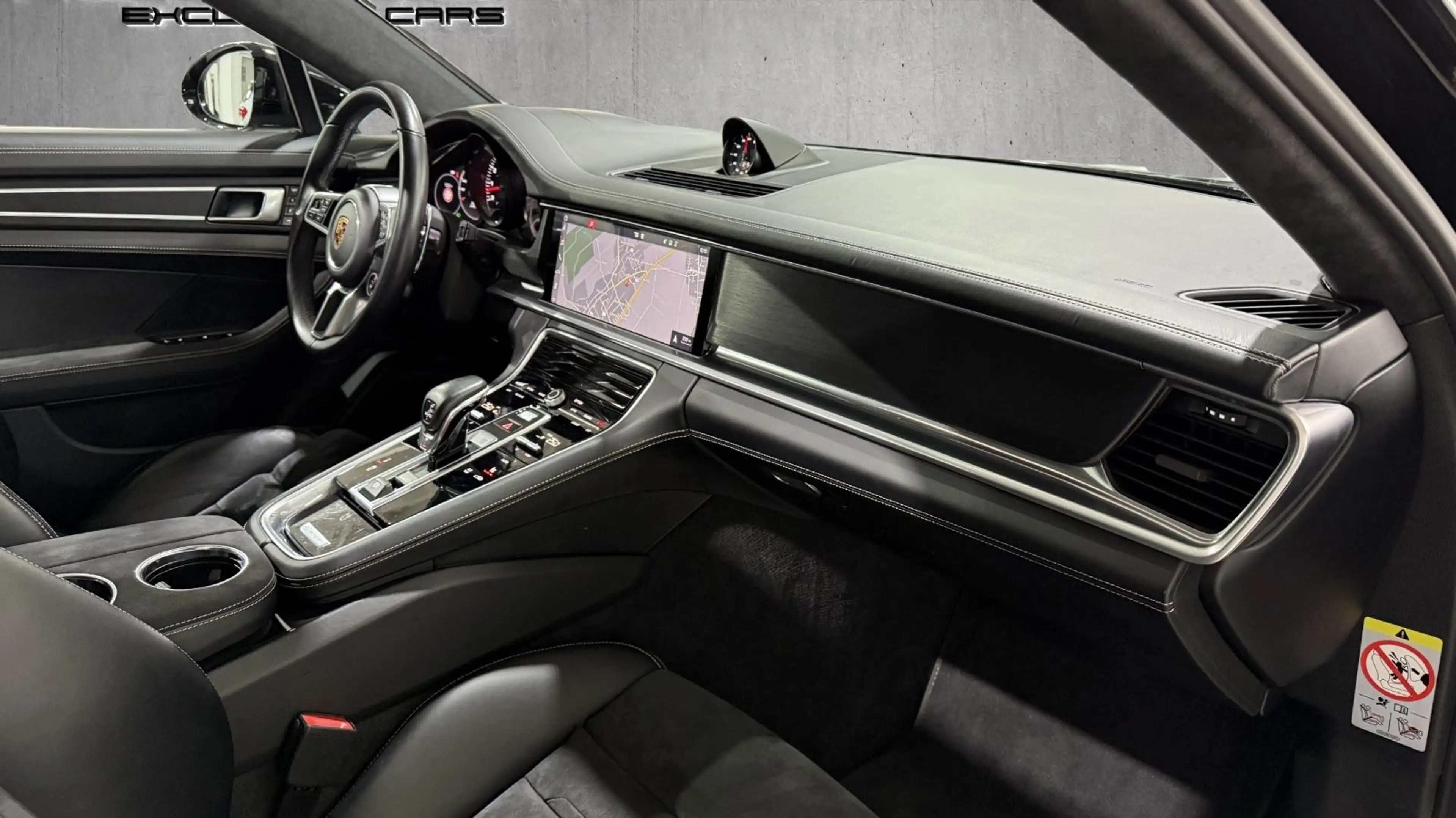 Porsche Panamera GTS PANO SPORTABGAS PDLS+ — photo 15