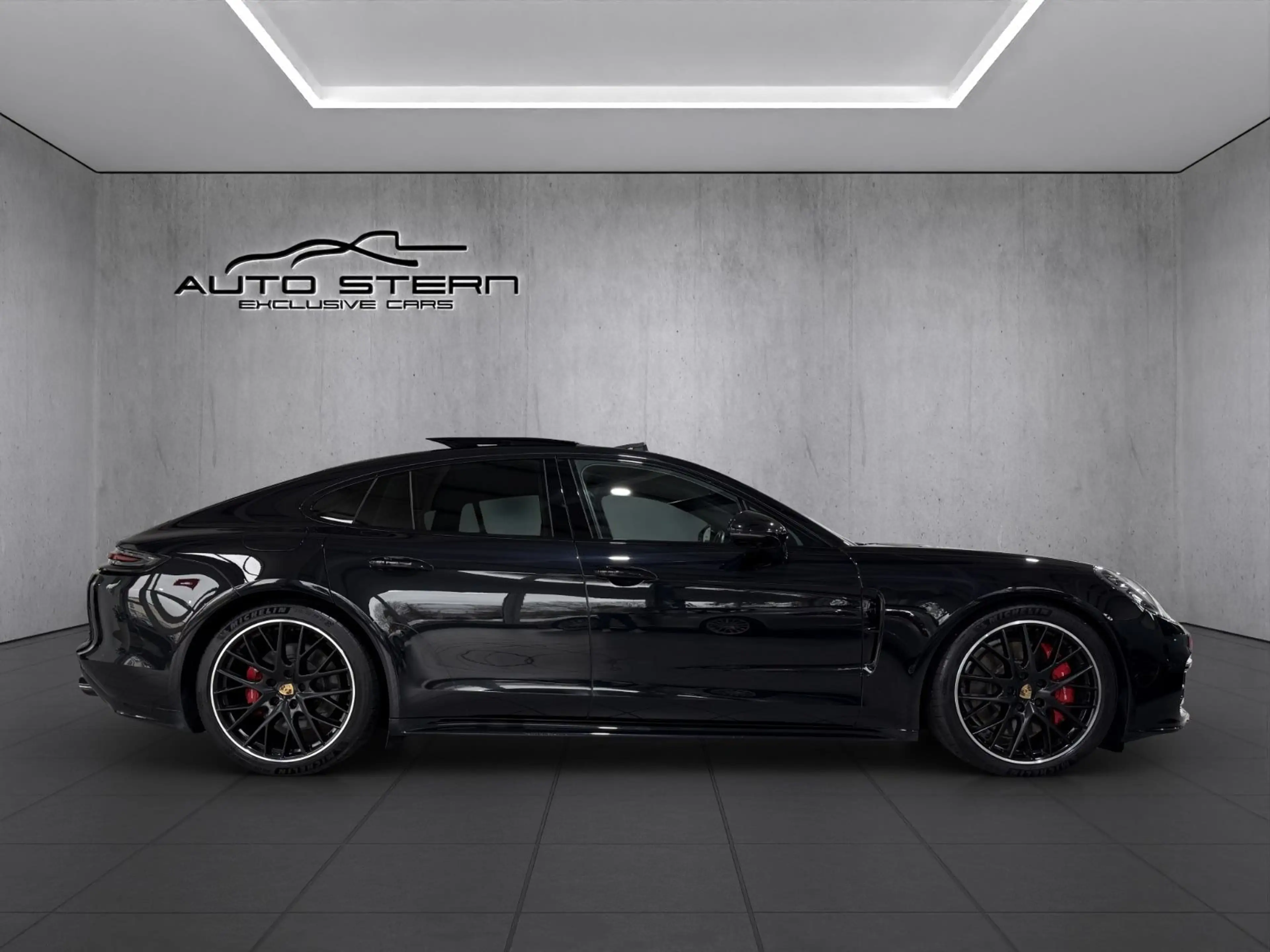 Porsche Panamera GTS PANO SPORTABGAS PDLS+ — photo 6