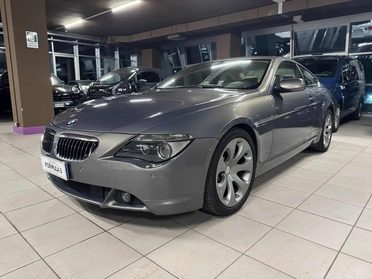 BMW 645 645Ci cat Grau - 1