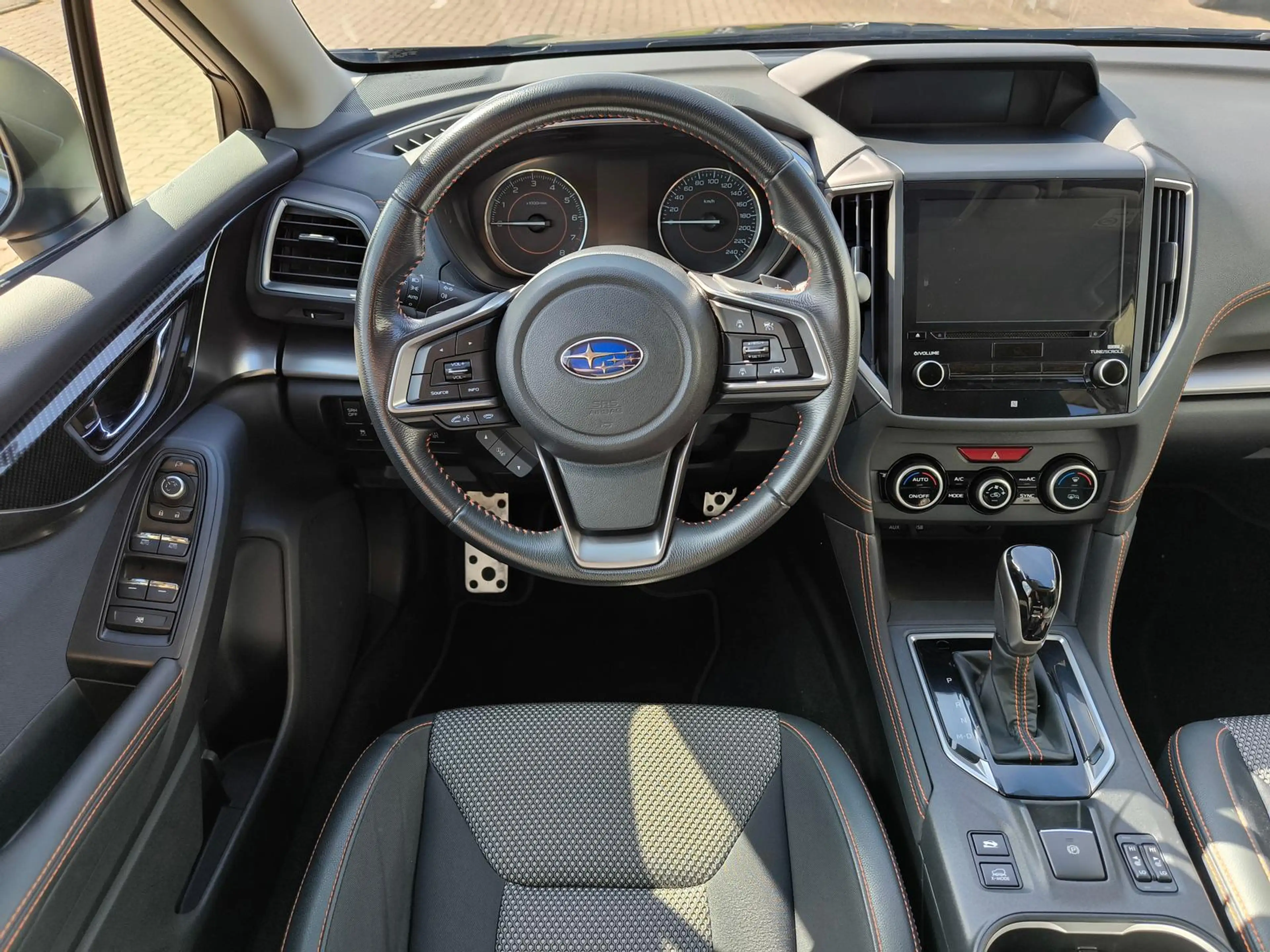 Subaru XV 2.0i Comfort — photo 12