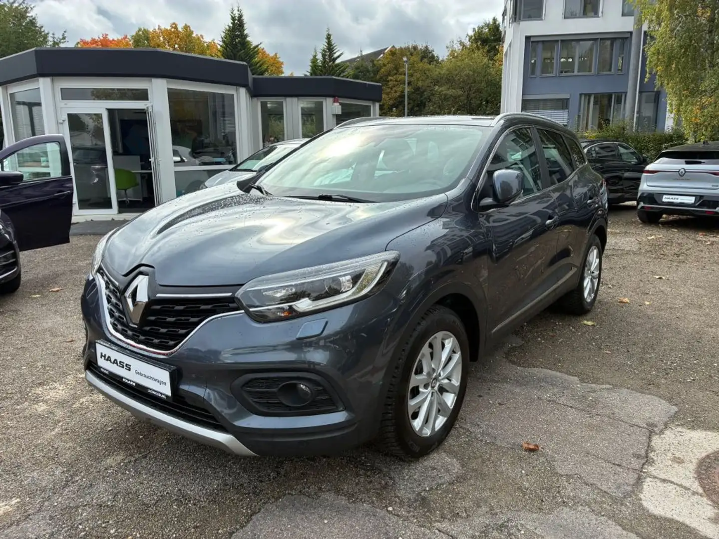 Renault Kadjar TCe 160 EDC GPF mit Deluxe Paket LIMITED Gris - 1