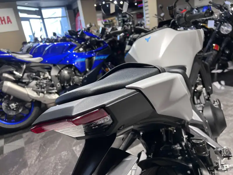 Yamaha MT-09 - foto 5