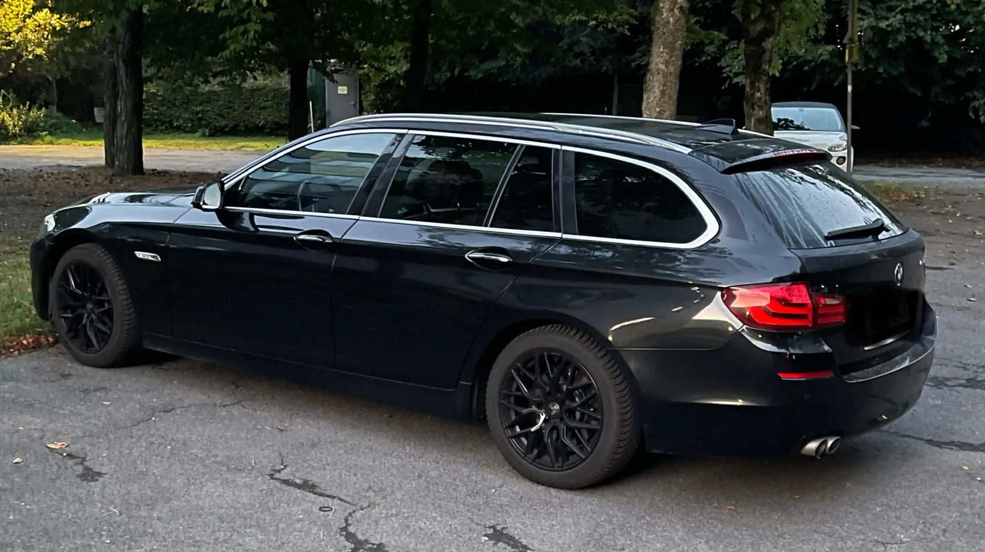 BMW 520 520d, Standheizung, Softclose, Tempomat, Keyless G Schwarz - 2