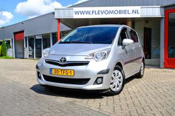 1.3 VVT-i Aspiration Aut. Clima|Cam|Trekhaak