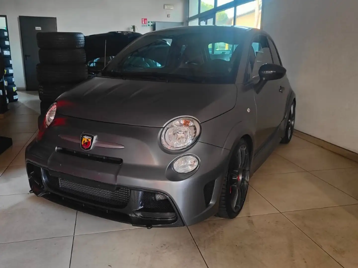 Abarth 695 695 1.4 Turbo T-Jet 190 CV Biposto Beige - 2