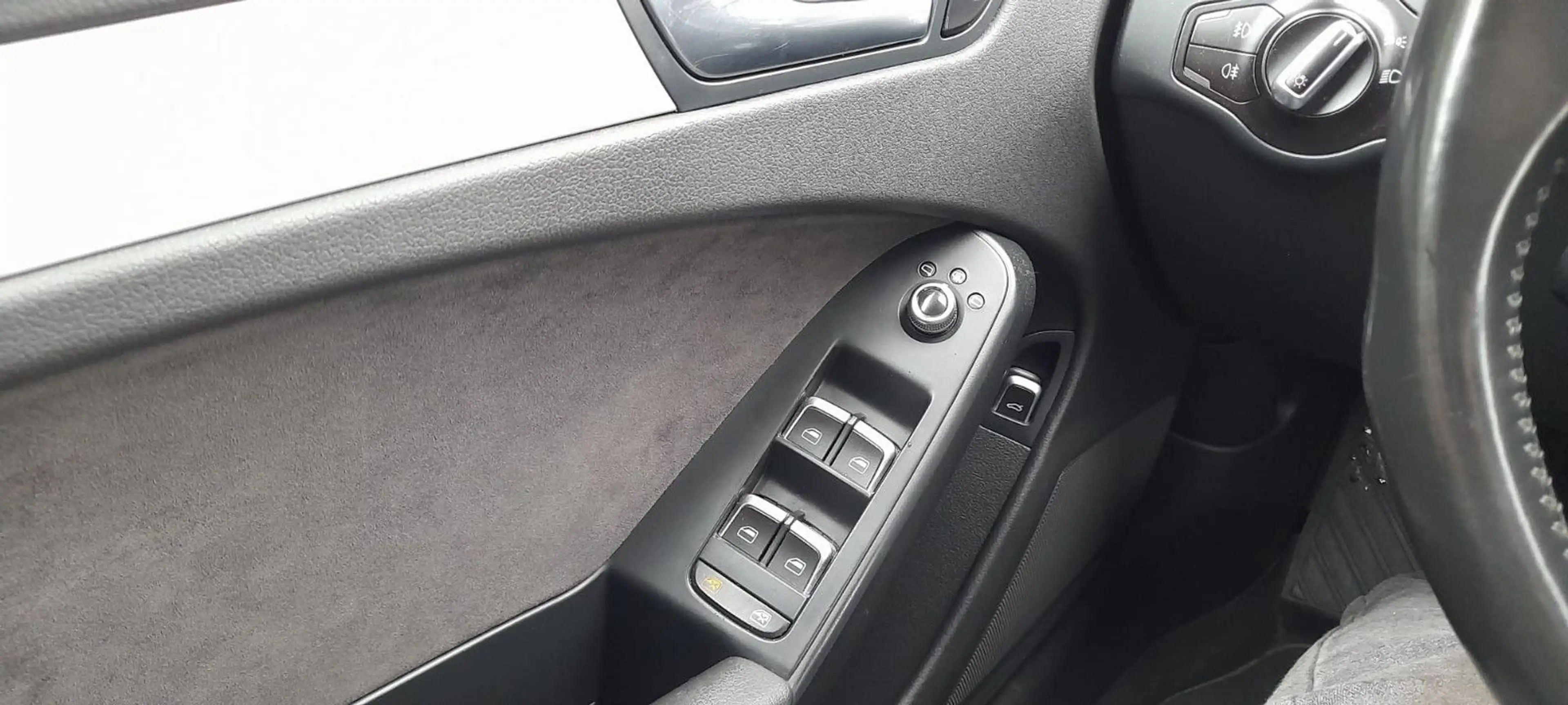 Audi A4 allroad quattro 2.0 TDI — photo 12