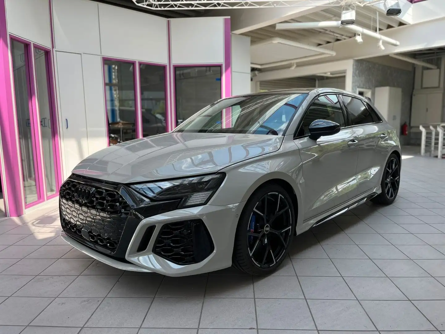 Audi RS3 Sportback |Keramik|HeadUp|Pano|Carbon - 1