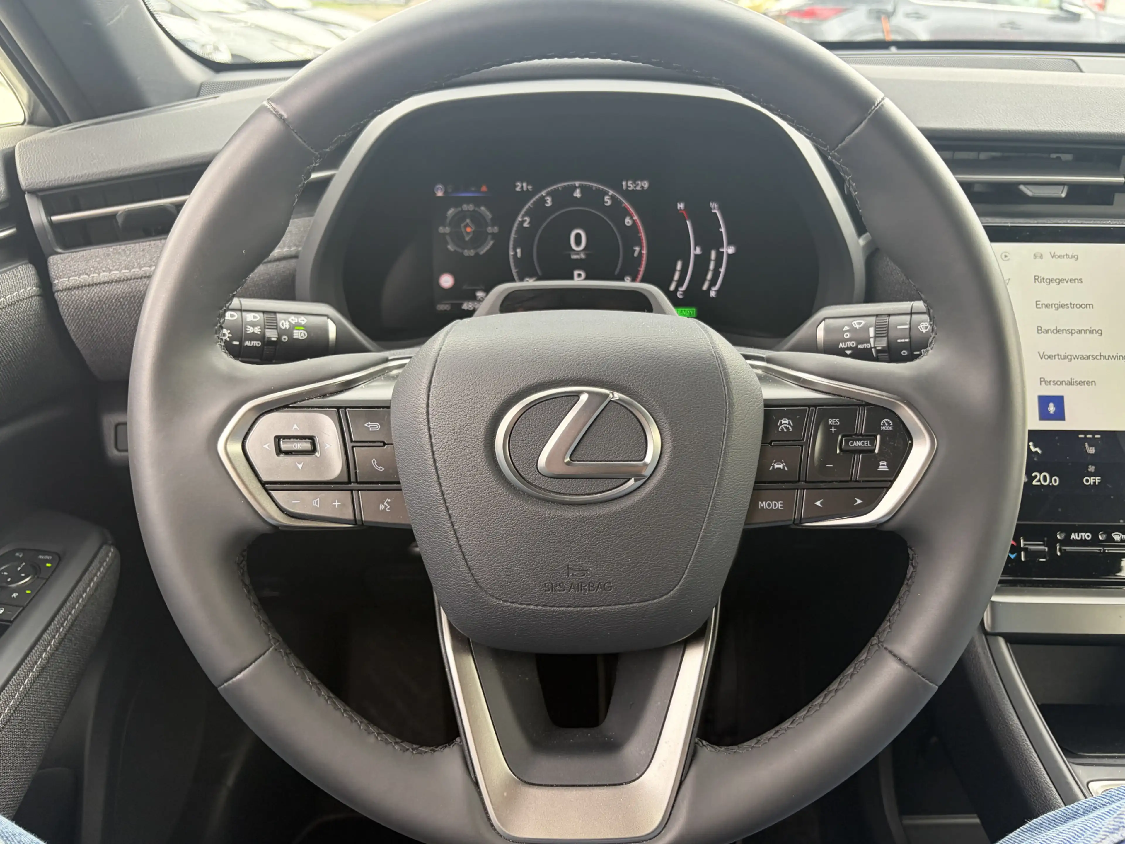Lexus LBX Business Line 2WD Dealer Onderhouden Kelyess Trekh — photo 15