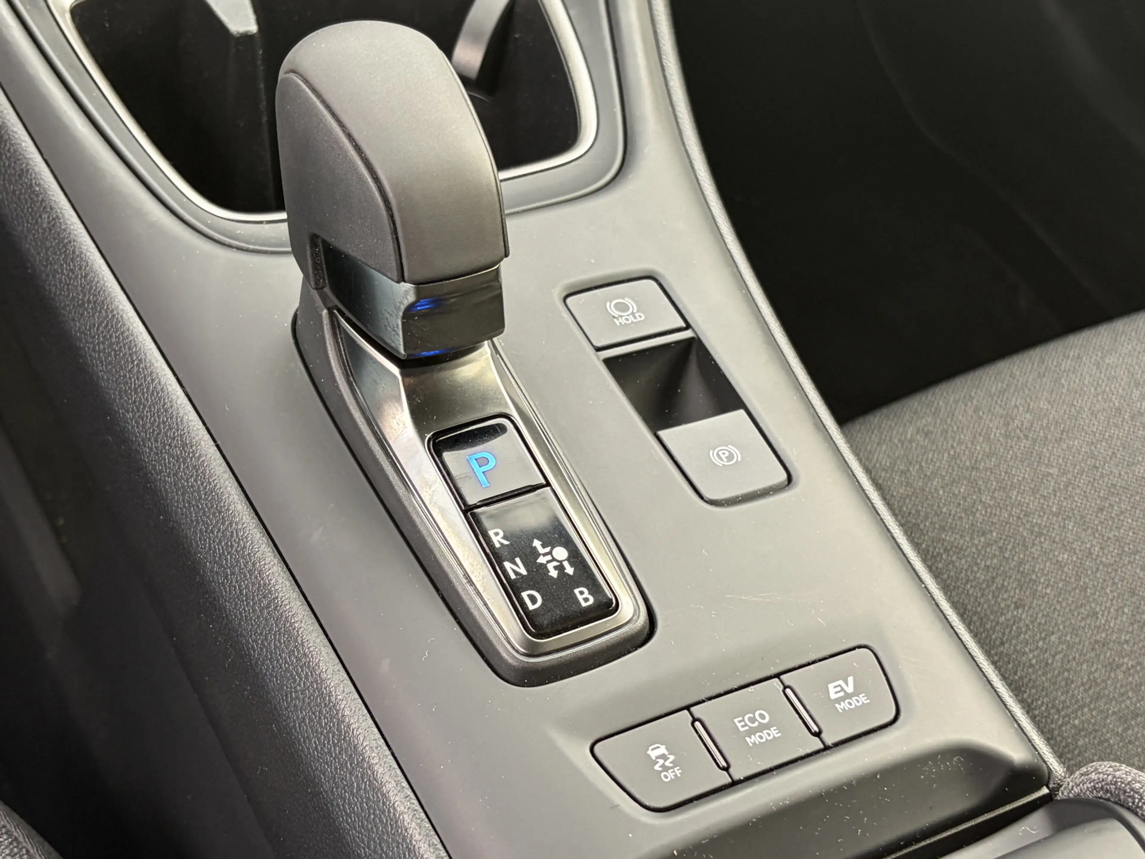 Lexus LBX Business Line 2WD Dealer Onderhouden Kelyess Trekh — photo 22