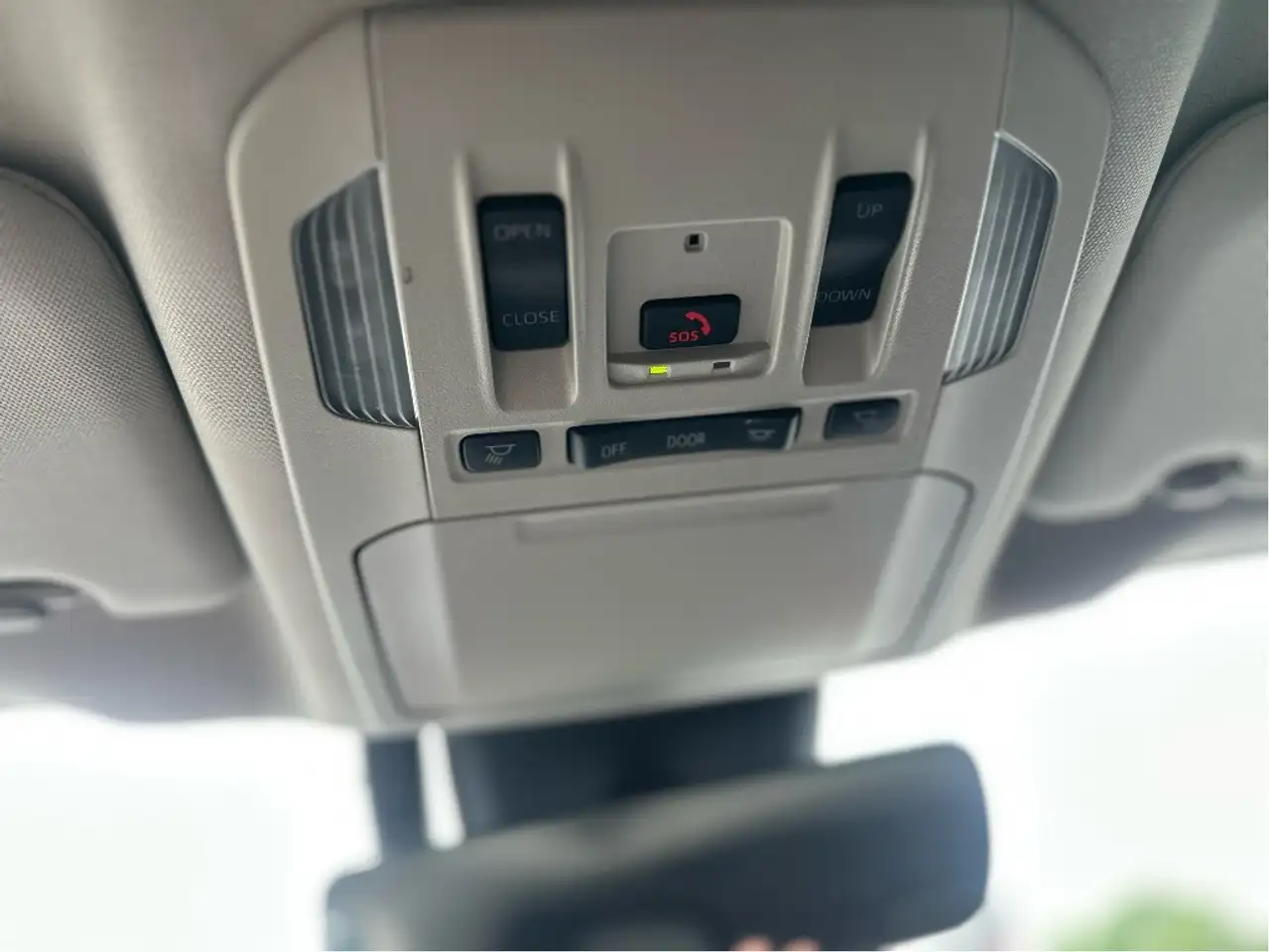 Toyota Highlander снимка Toyota Highlander