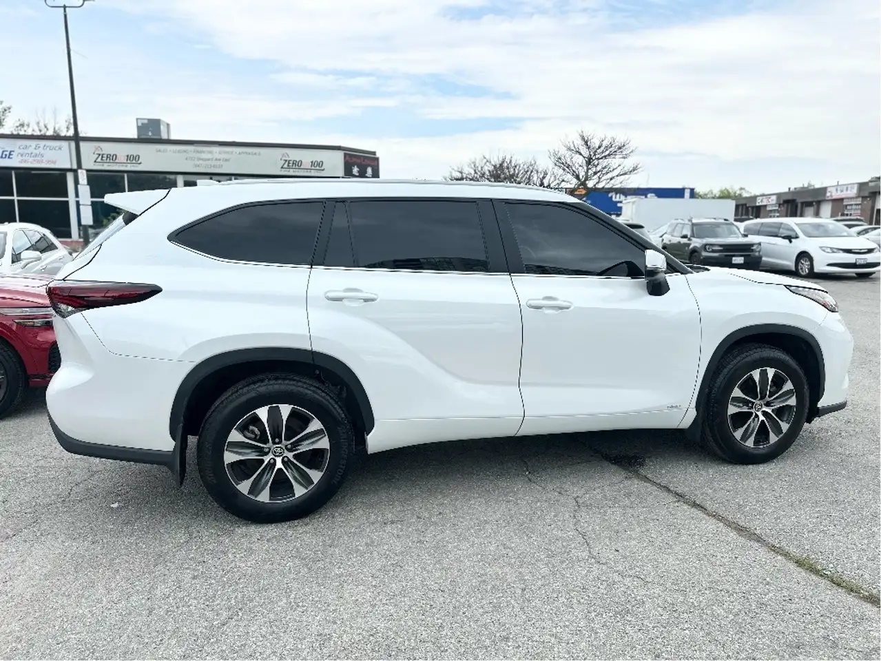 Toyota Highlander снимка Toyota Highlander