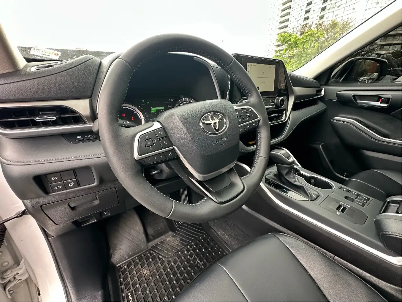 Toyota Highlander снимка Toyota Highlander