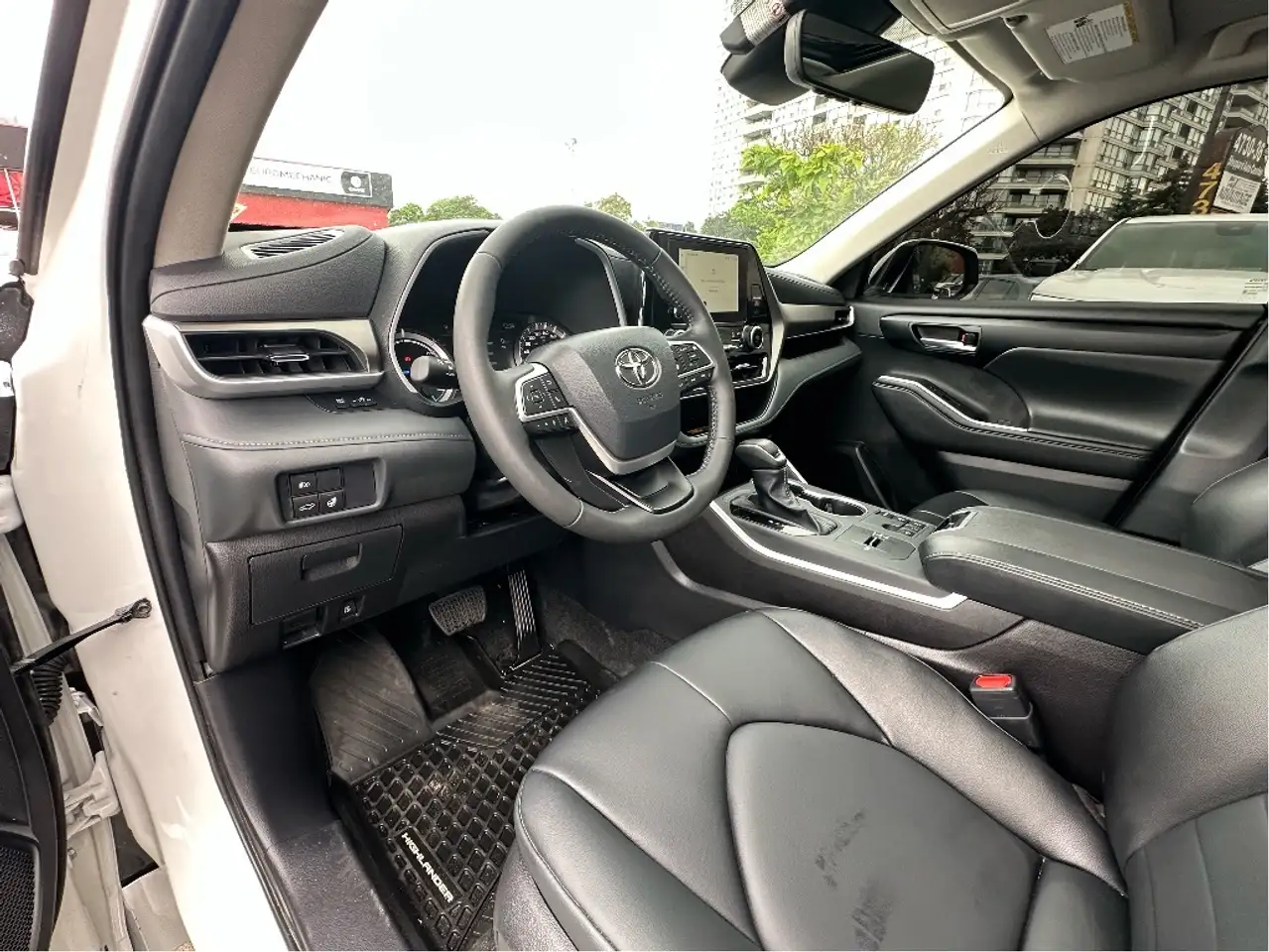 Toyota Highlander снимка Toyota Highlander
