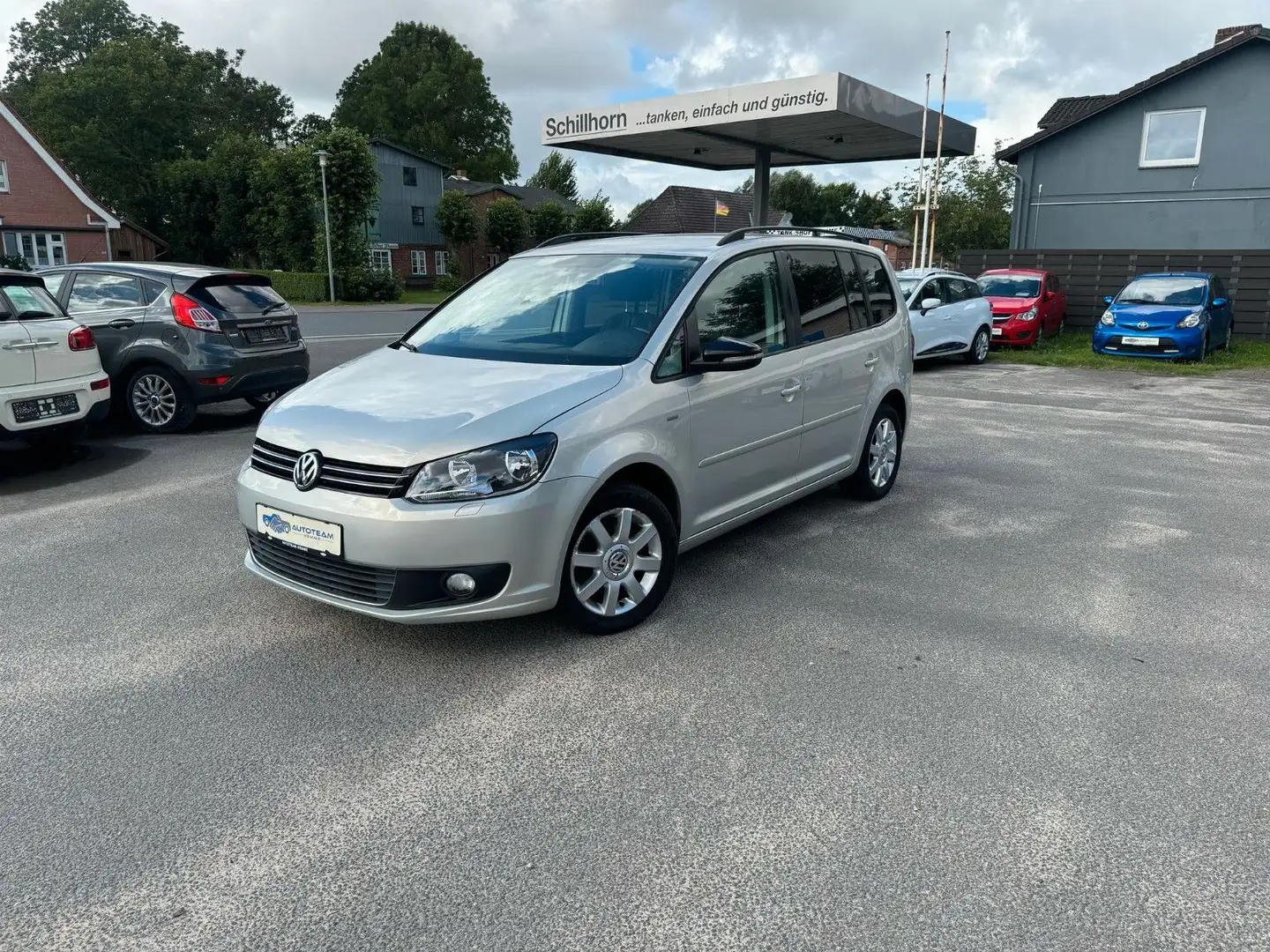 Volkswagen Touran Match BMT 7 SITZER/TÜV NEU/KLIMA/KAMERA Gold - 1