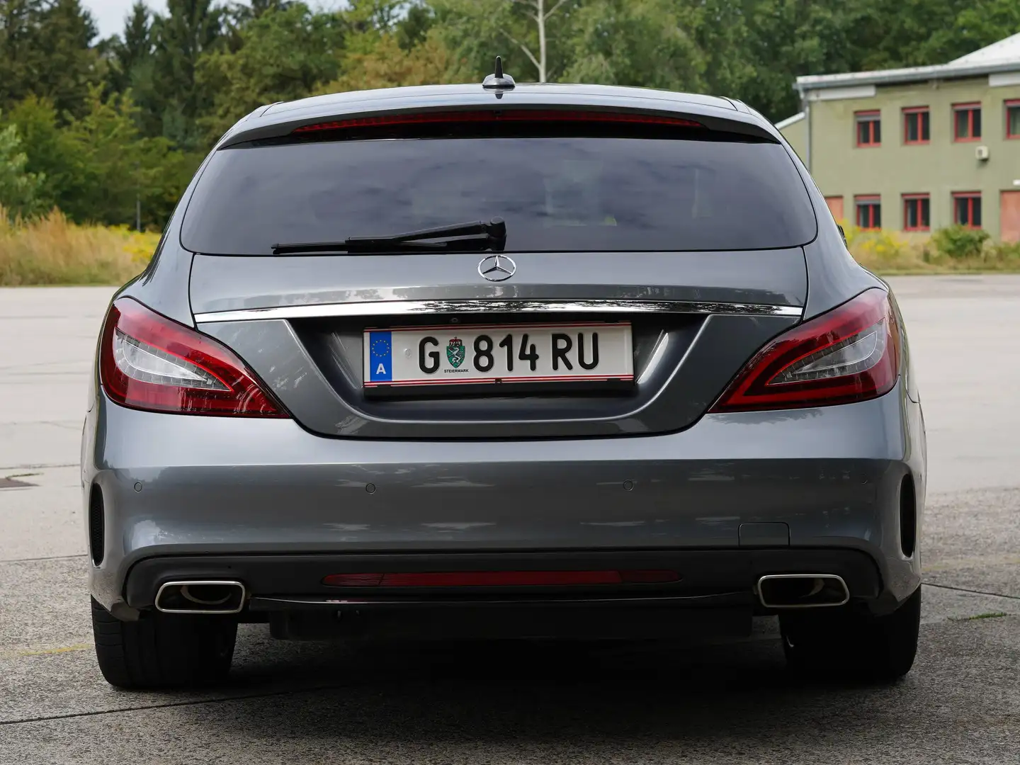 Mercedes-Benz CLS 350 CLS 350 d Shooting Brake Aut. Grau - 2